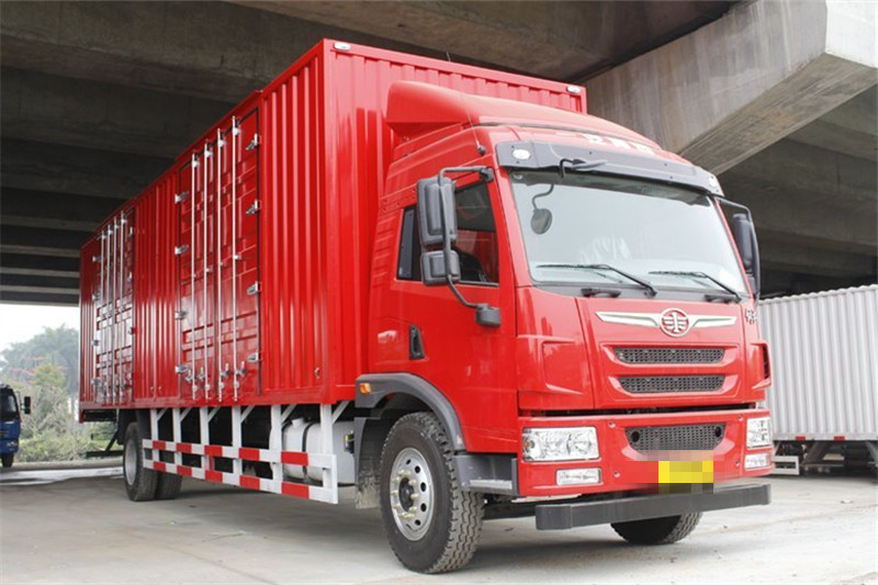 青岛解放 龙V中卡 180马力 4X2 国五6.75米厢式载货车(CA5168XXYPK2L2E5A80-3)