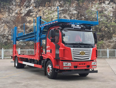 一汽柳特 金陆 重卡 290马力 4×2 仓栅式 排半 中置轴轿运车(LZT5180TCLP3K2E5L8A90)