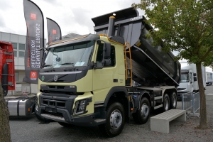 沃尔沃/Volvo FMX系列420马力 8×4 自卸车 沃尔沃 FMX重卡