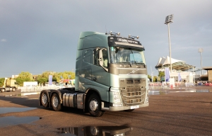 沃尔沃/Volvo FH系列重卡 460马力 6×2 牵引车(型号:FH460 62 T B)