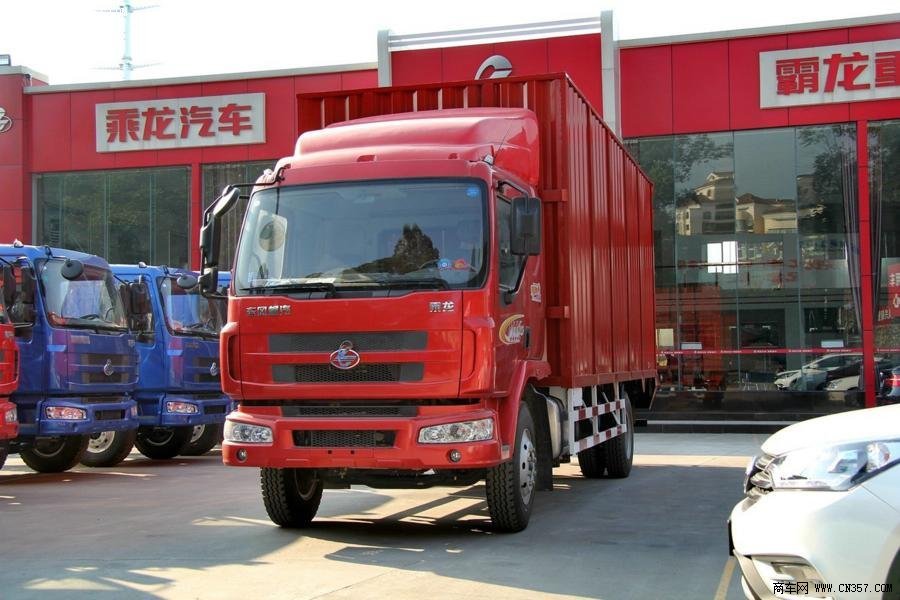 东风柳汽 乘龙中卡 160马力 4×2 厢式载货车(LZ5165XXYM3AA)