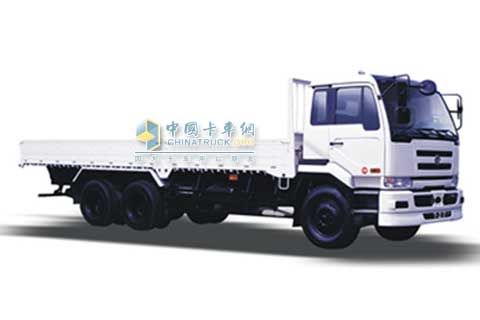 东风日产柴 优迪狮 280马力 6×4载货车