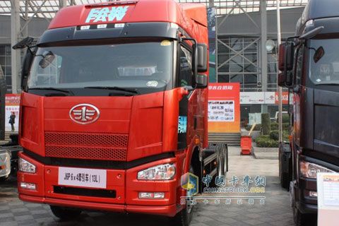 一汽解放 J6M重卡 280马力 6×4 牵引车 CA4250P63K2T1A1E