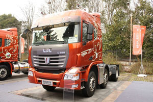 联合卡车 玉柴 380马力 2015款6X2标载牵引车