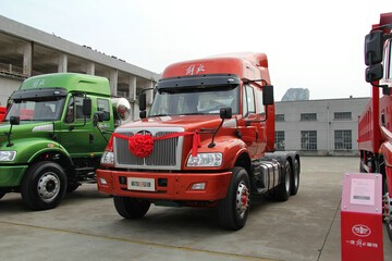 一汽柳特 新安捷L5R 重卡 390马力 6X4 牵引车