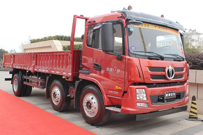 奥驰D6系列 170马力 6X2 6.8米单排栏板载货车
