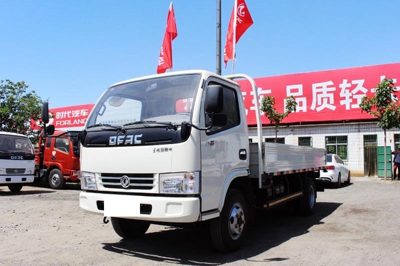 东风 多利卡D6 113马力 4X2 4.15米单排栏板轻卡(DFA1041S20D5)