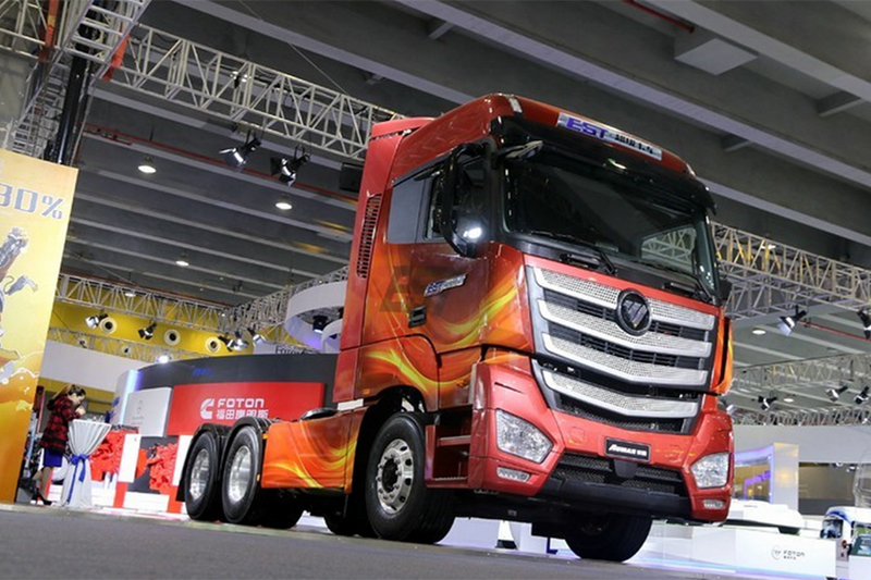 福田戴姆勒 欧曼EST 490马力 6X4牵引车