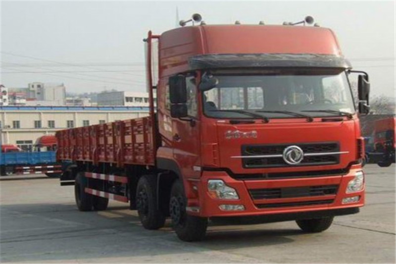 东风商用车 天龙 245马力 6×2 高地板9.6米载货车（DFL1253AX1A）