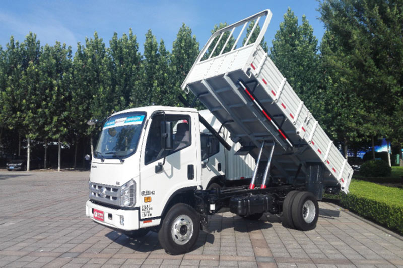 福田骁运H2 115马力 3.8米排半平板自卸汽车
