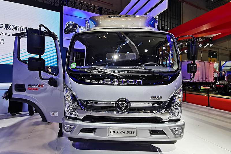 福田奥铃 CTS 超越版 4×2 国六 厢式载货车 5.15米货箱
