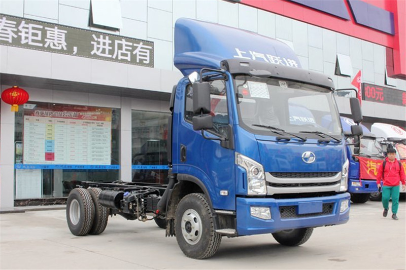 跃进 快运C500-33 蓝巨人 180马力 国五4.165米单排厢式轻卡(SH5042XXYZFDCWZ4)