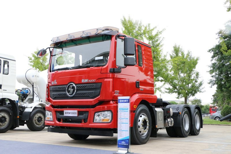 陕汽重卡 德龙新M3000 460马力 6X4 LNG牵引车(国六))(SX4259MD4TLQ1)