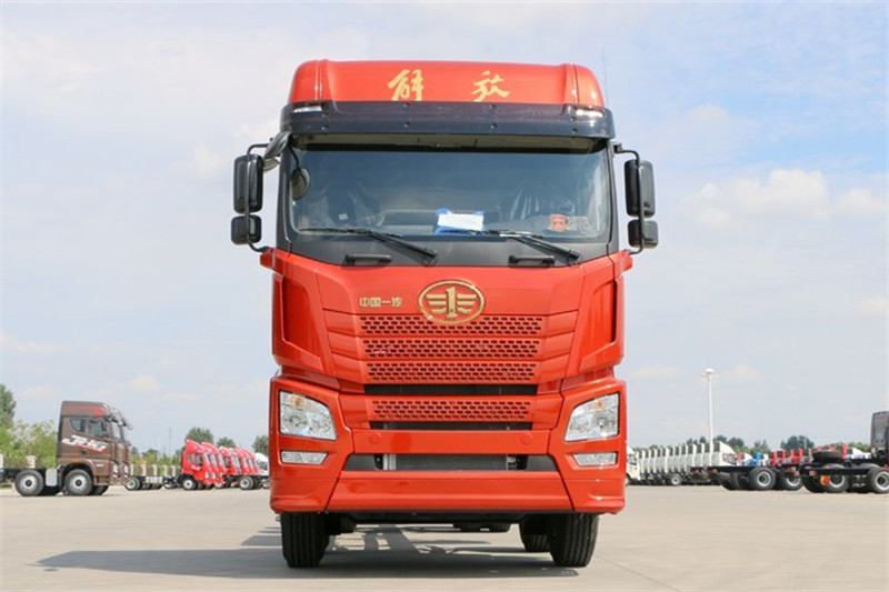 青岛解放 JH6重卡 500马力 8X4 9.5米 国五栏板载货车(CA1310P25K2L7T4E5A80)