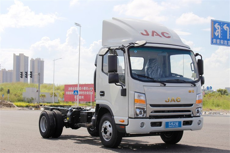 江淮 帅铃Q6 152马力 4.18米 国五单排栏板轻卡载货车(HFC1043P91K2C2V)