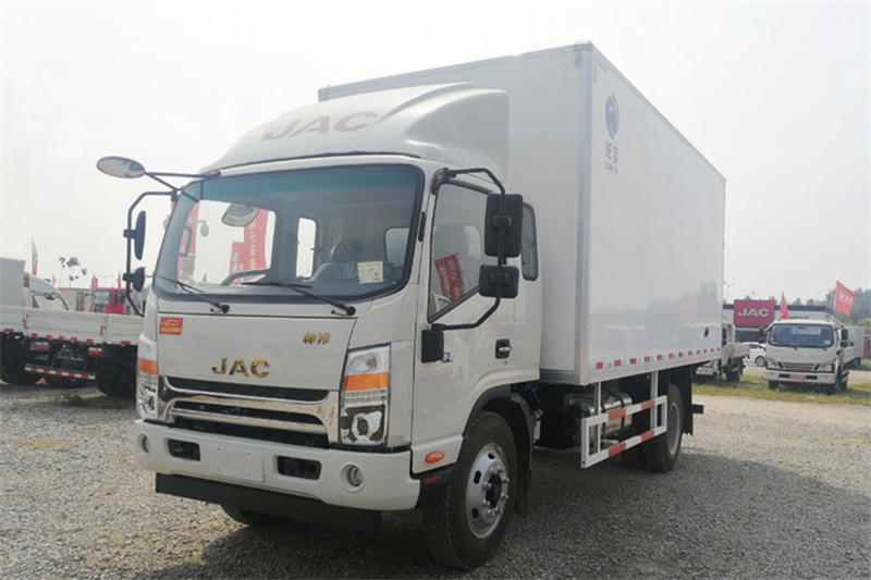 江淮 帅铃Q7 山区版 154马力 5.2米 国五排半厢式轻卡载货车(HFC5141XXYP71K1D1V)