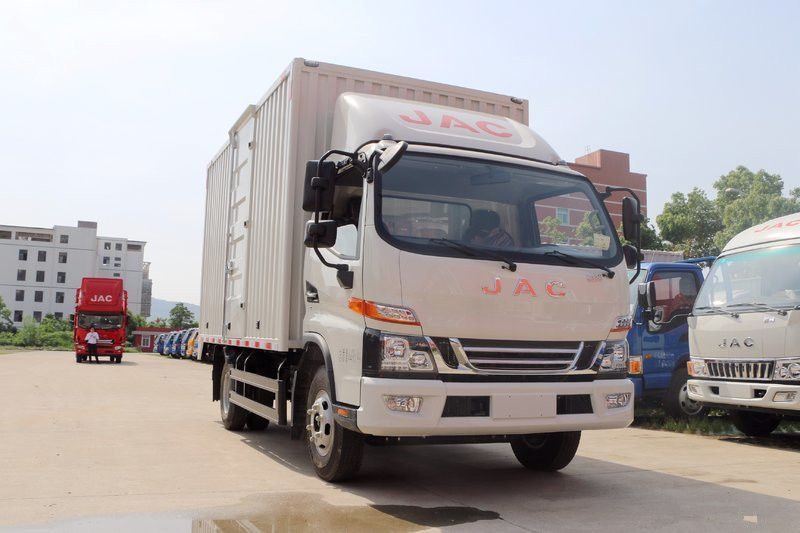 江淮 骏铃V6 152马力 4.12米 国五单排厢式轻卡载货车(HFC5043XXYP71K3C2V)