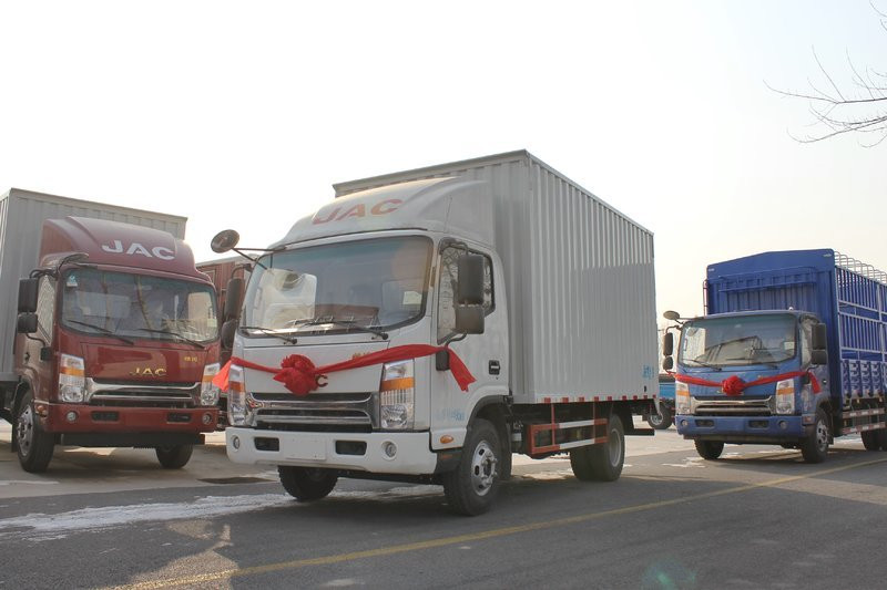 江淮 帅铃H330 130马力 4.12米 京五单排厢式轻卡载货车(HFC5043XXYP71K1C2V)