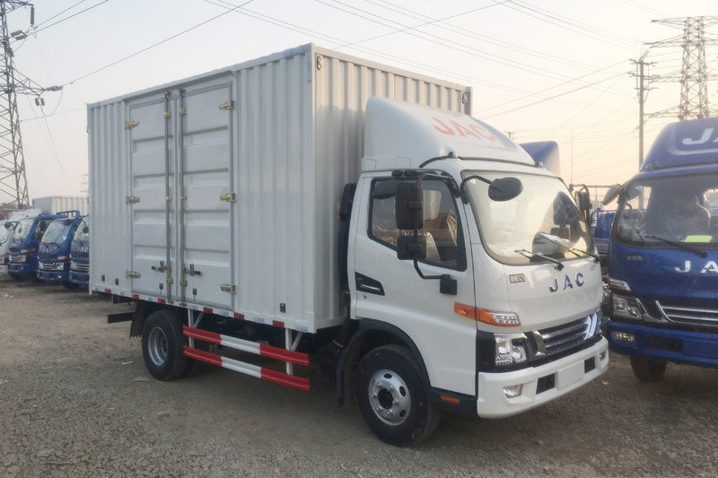 江淮 骏铃V6 143马力 4.15米 国五单排厢式轻卡载货车(HFC5043XXYP91K7C2V)