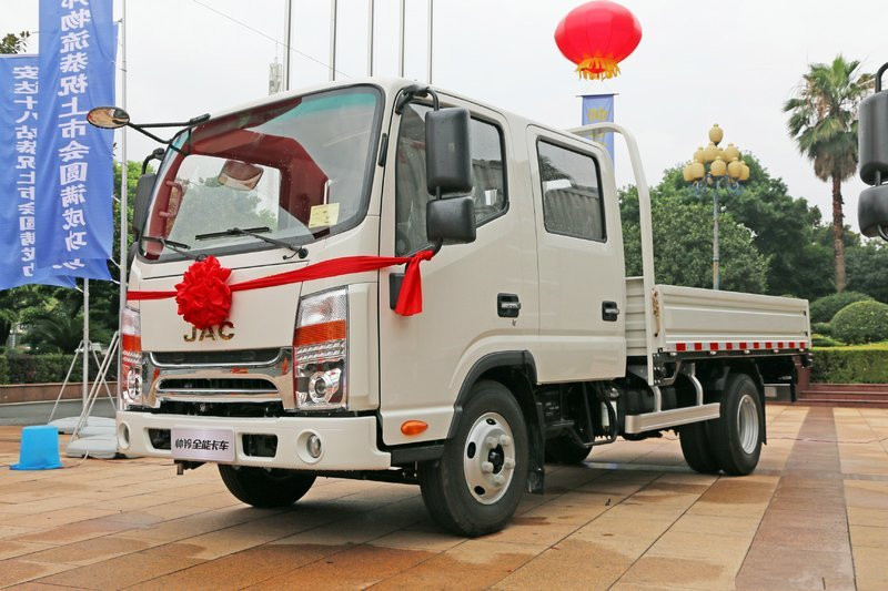 江淮 帅铃Q3 120马力 3.2米 国五双排栏板轻卡载货车(江齿)(HFC1041R93K1C2V)
