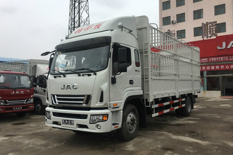 江淮 骏铃V9L 190马力 6.77米 国五排半仓栅式载货车(HFC5161CCYP3K2A50S5V)