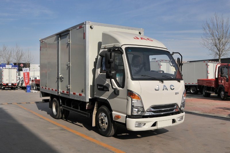 江淮 康铃J3 88马力 3.7米 国五单排厢式轻卡载货车(HFC5040XXYP93K1B4V)