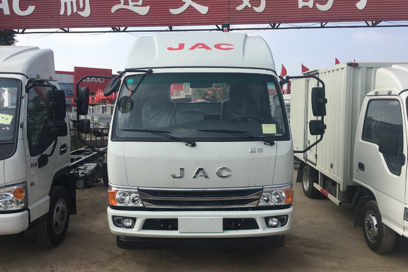 江淮 新康铃H3窄体 120马力 3.82米 国五排半厢式轻卡载货车(HFC5041XXYP93K1C2V-1)