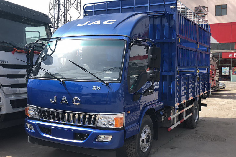 江淮 骏铃E6 141马力 3.85米 国五排半仓栅式轻卡载货车(HFC5043CCYP91K2C2V)