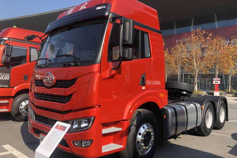 青岛解放 悍V2.0重卡 460马力 6×4国六牵引车（CA4253P1K2T1E6A80）