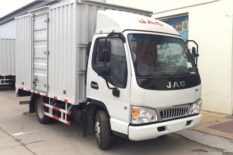 江淮 康铃26 68马力 3.3米 国五单排厢式轻卡载货车(HFC5040XXYP93K3B4V)