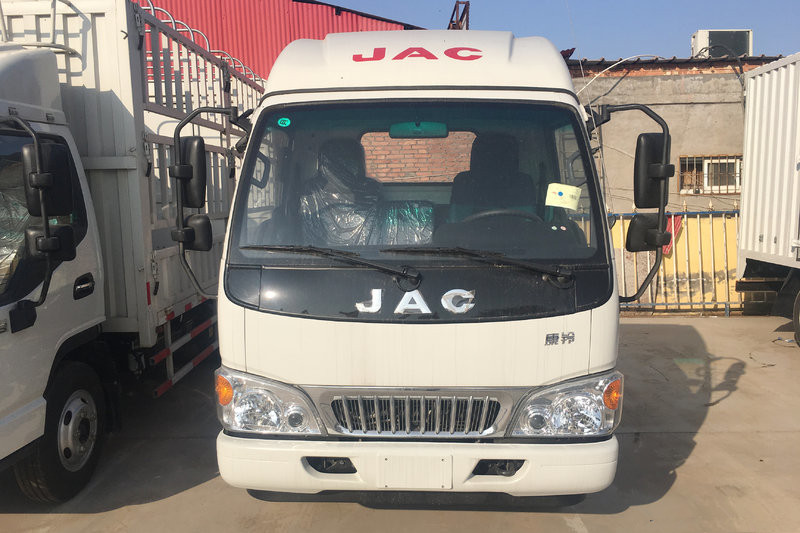 江淮 康铃26 68马力 3米 国五排半仓栅式轻卡载货车(HFC5040CCYP93K3B4V)