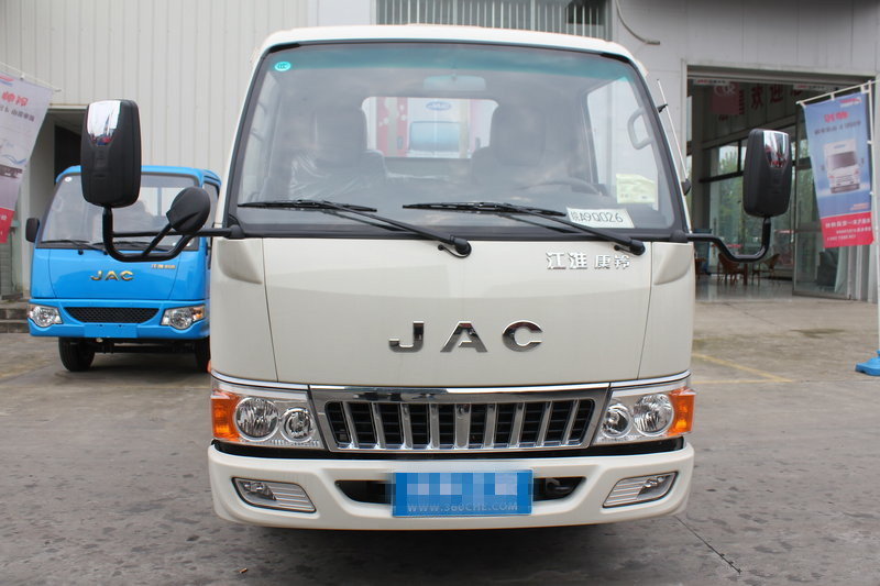 江淮 康铃33窄体 130马力 3.85米排半栏板轻卡载货车(国五)(HFC1041P93K3C2V)