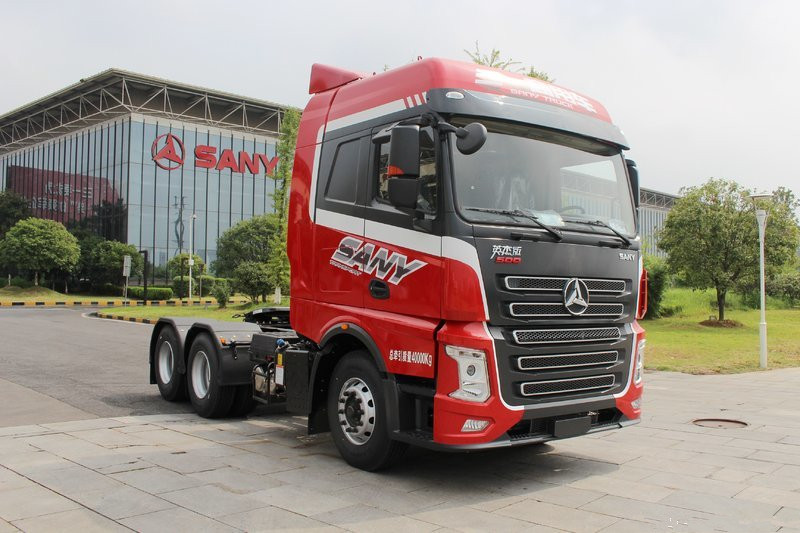 三一集团 英杰版 500马力 6X4 国五牵引车(HQC4250T)