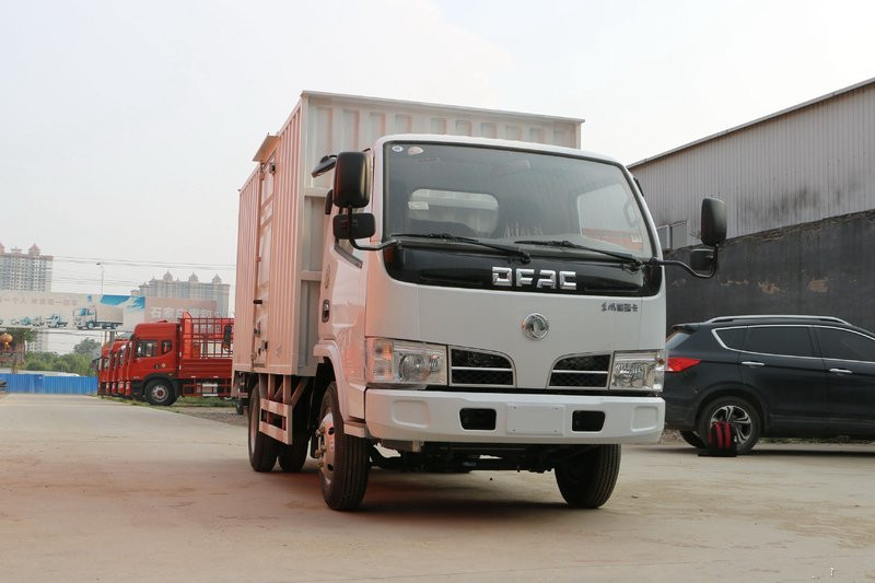 东风 福瑞卡F4 95马力 3.5米 国五 单排厢式轻卡载货车(EQ5041XXY3BDCAC)