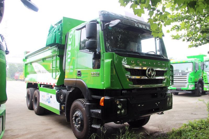 上汽红岩 杰狮C500重卡 350马力 6X4 6米 国五 自卸车(CQ3256HTVG424L)