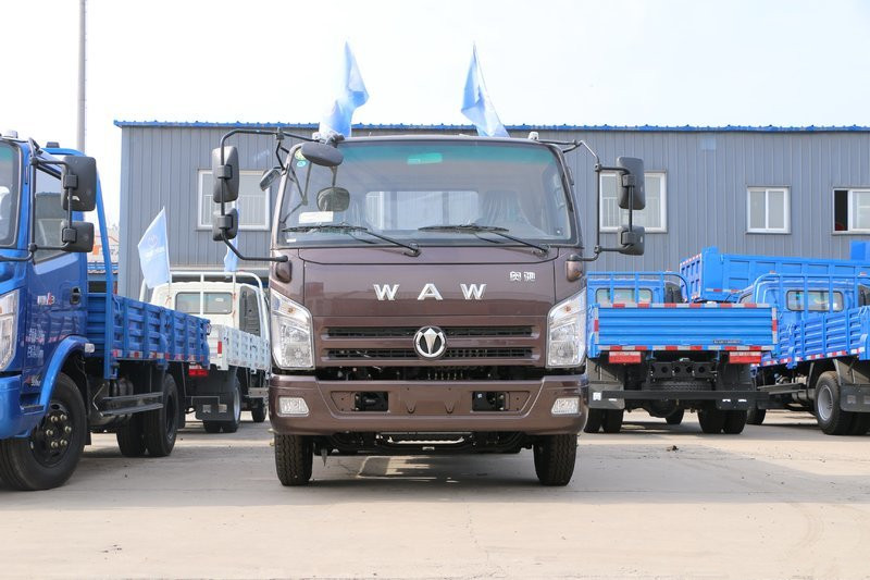 飞碟奥驰 A3系列 110马力 3.85米 国五 排半栏板轻卡载货车(FD1041W17K5-4)