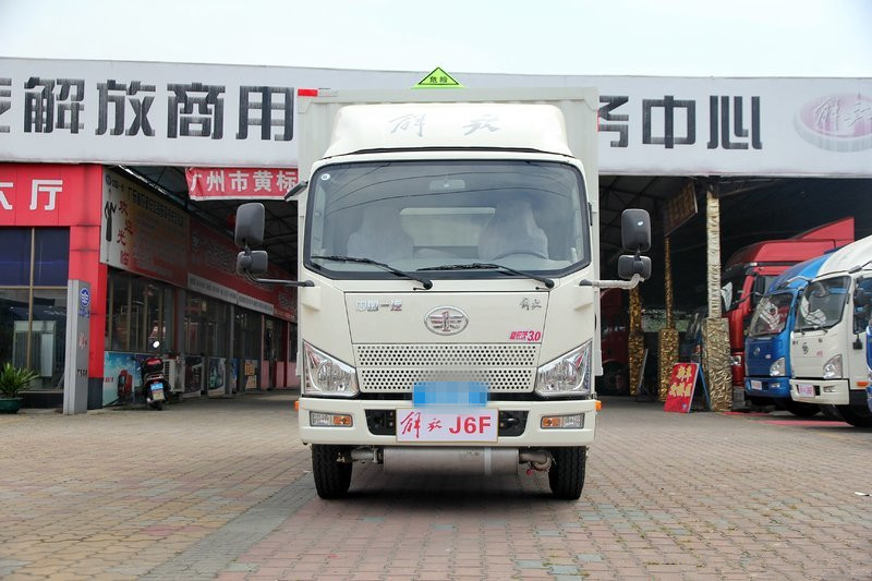 一汽解放 J6F 150马力 4X2 5.15米 国五 气瓶运输车(CA5129TQPP40K2L2E5A84) 