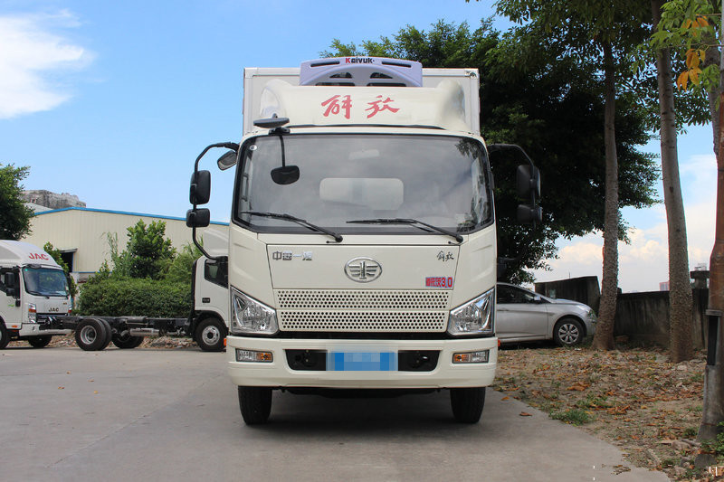 一汽解放 J6F 160马力 4X2 4.13米 国五 冷藏车(CA5044XLCP40K2L1E5A84)