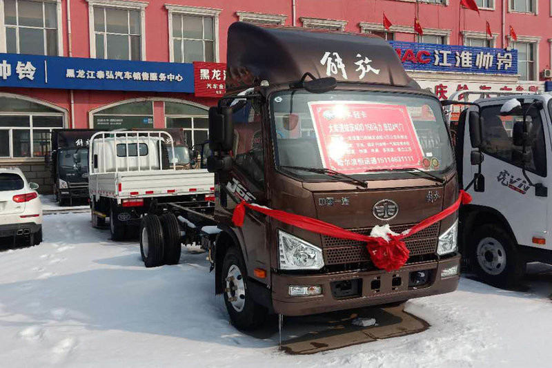 一汽解放 J6F 160马力 4X2 5.4米 国五 冷藏车(CA5120XLCP40K2L4E5A84)