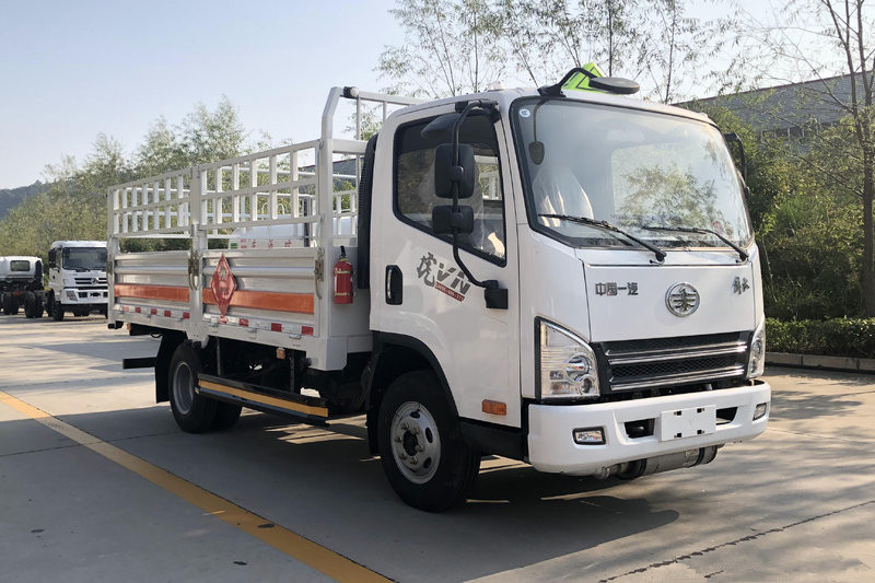 一汽解放 虎VN 110马力 4X2 4.15米 国五 气瓶运输车(CA5047TQPP40K50L1E5A84)