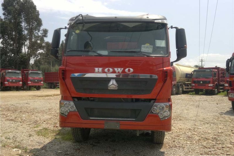 中国重汽 HOWO T7H重卡 400马力 8X4 7.3米 国五 自卸车(ZZ3317V356HE1)