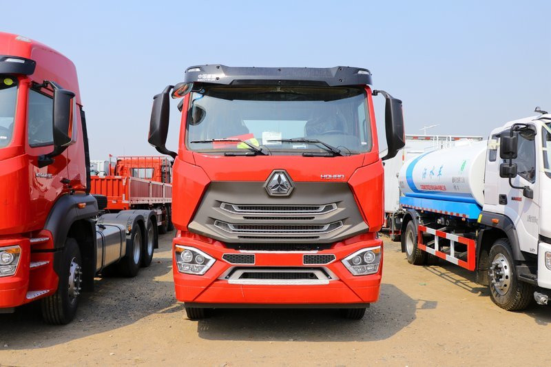 中国重汽 豪瀚N7G重卡 440马力 4X2 国五 牵引车(ZZ4185N3616E1)