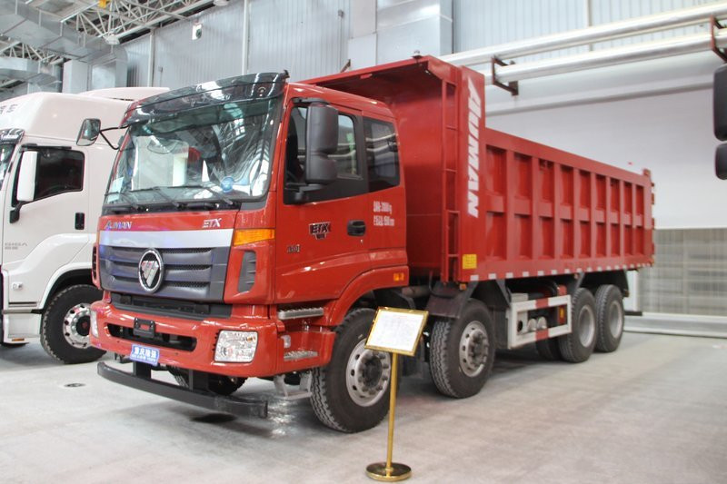福田 欧曼ETX 6系重卡 轻量化 300马力 8X4 6米 国五 自卸车(BJ3313DNPKC-AP)