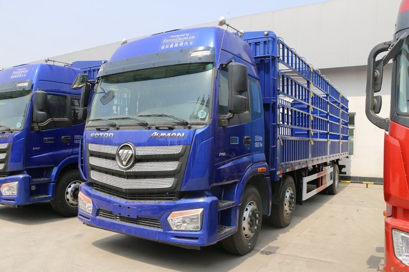 福田 欧曼ETX 6系重卡 260马力 6X2 9.53米 国五 LNG仓栅式载货车(BJ5253CCY-AA)