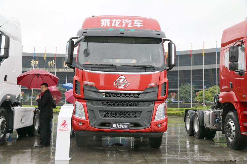 东风柳汽 乘龙H5重卡 350马力 6X4 国五 牵引车(LZ4251H5DB)