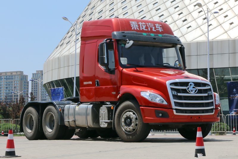 东风柳汽 乘龙T5重卡 430马力 6X4 国五 长头牵引车(LZ4250T5DB)