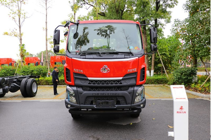 东风柳汽 乘龙新M3 180马力 4X2 4.5米 国五 自卸车(LZ3181M3AB)
