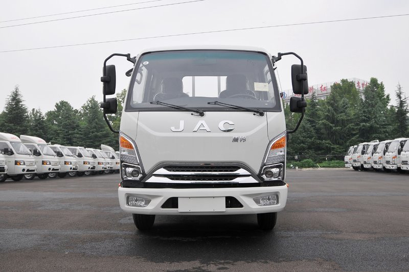 江淮 康铃J3 130马力 3.85米 国六 排半越野栏板轻卡(HFC2041P23K1C7NS)