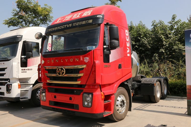 上汽红岩 杰狮C6重卡 标载版 440马力 6X4 国六 LNG牵引车(CQ4257HD12384T)
