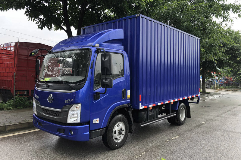 东风柳汽 乘龙L2轻卡 165马力 4X2 4.165米 国六 单排厢式载货车(LZ5041XXYL2AC1)